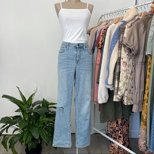 Universal Thread Straight Distressed Jean- Size 12